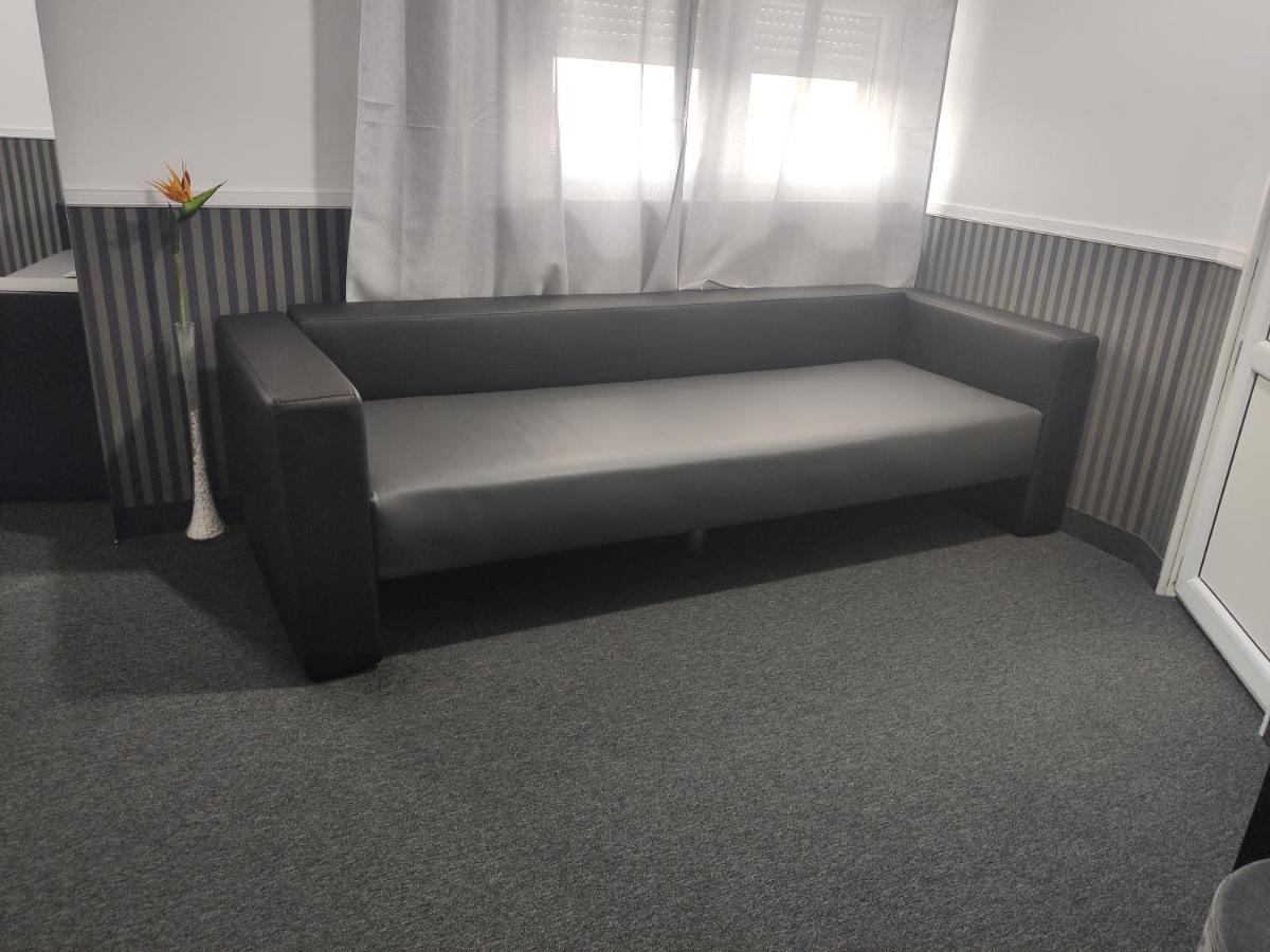 Hello Villa Bucureşti Ngoại thất bức ảnh
